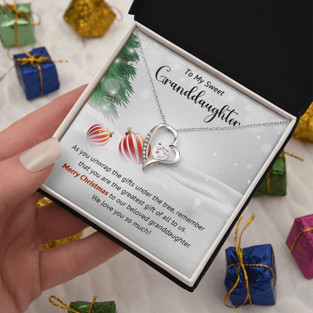 This Christmas, Surprise Your Sweet Granddaughter with a Beautiful Necklace Gift A1034