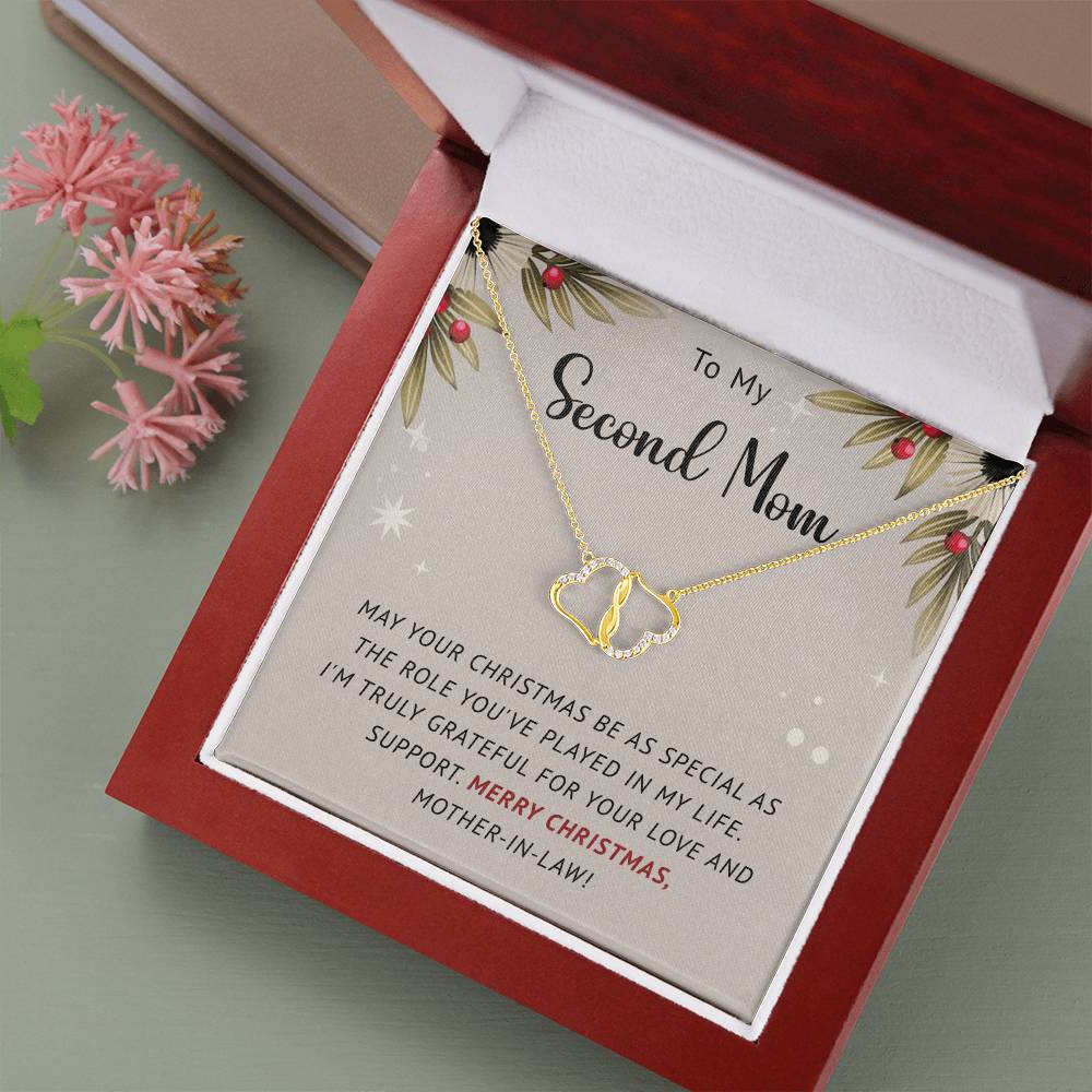 Make Her Christmas Special with a ‘To My Second Mom’ Necklace Gift A1092