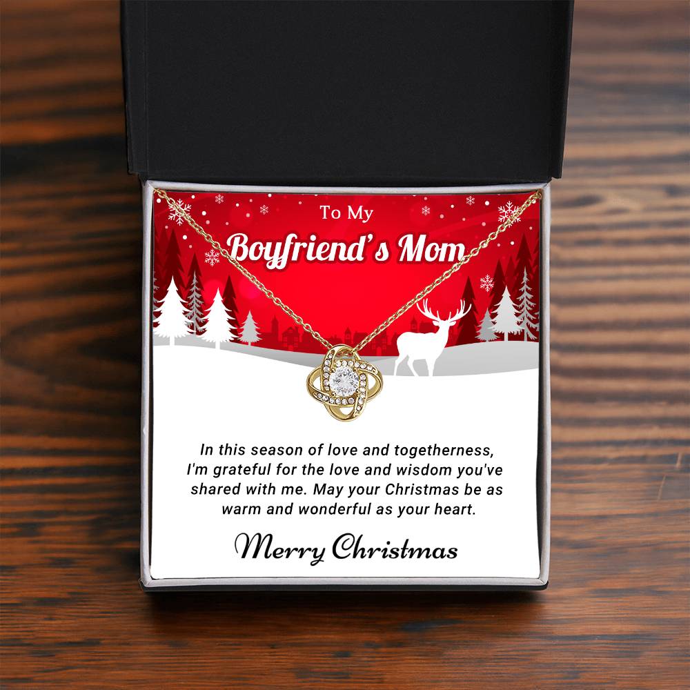 A Christmas Necklace That Captures Your Love for Mom Perfectly A1100