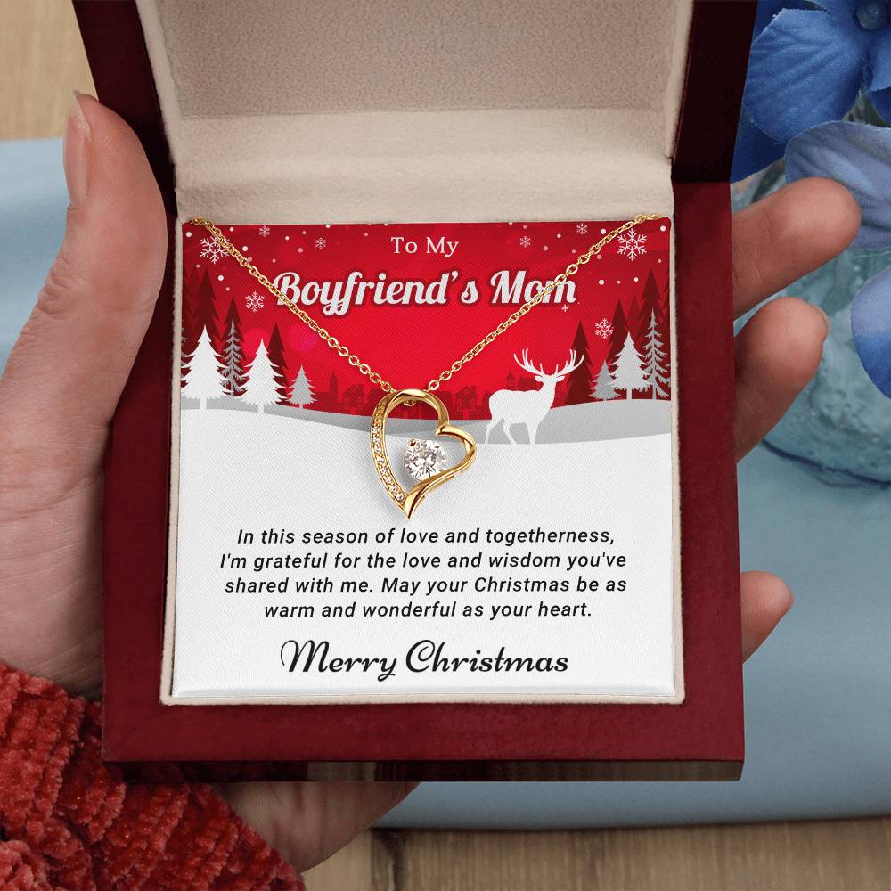 A Christmas Necklace That Captures Your Love for Mom Perfectly A1100