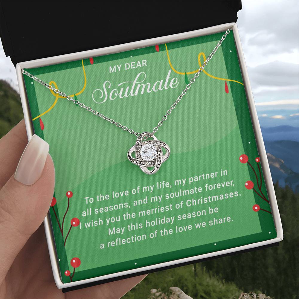 Express Your Love This Christmas with a Necklace Gift for Your Dear Soulmate A1047