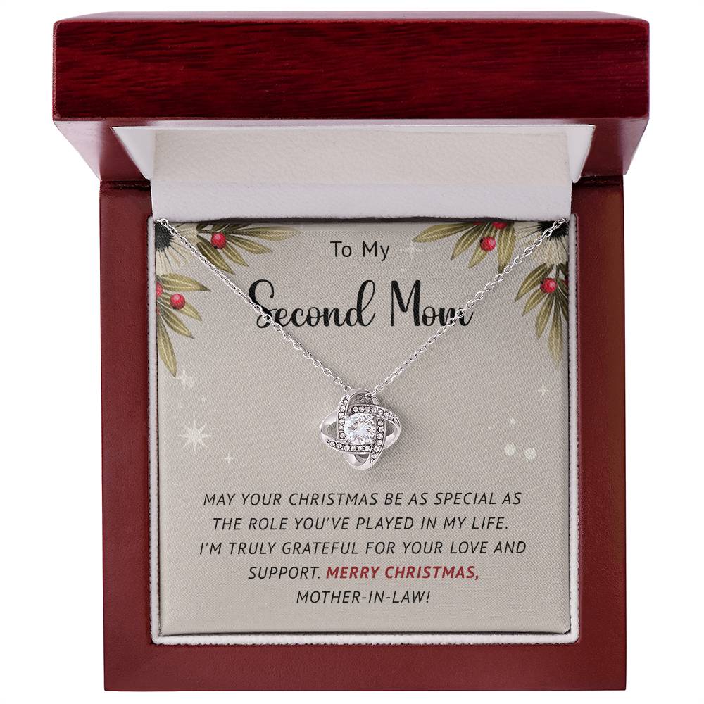 Make Her Christmas Special with a ‘To My Second Mom’ Necklace Gift A1092