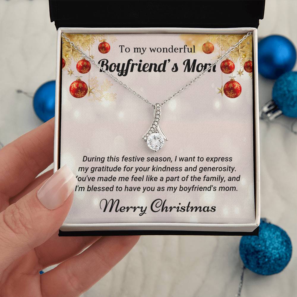 Celebrate the Season with a Beautiful Christmas Necklace for Your Boyfriend’s Mom A1098