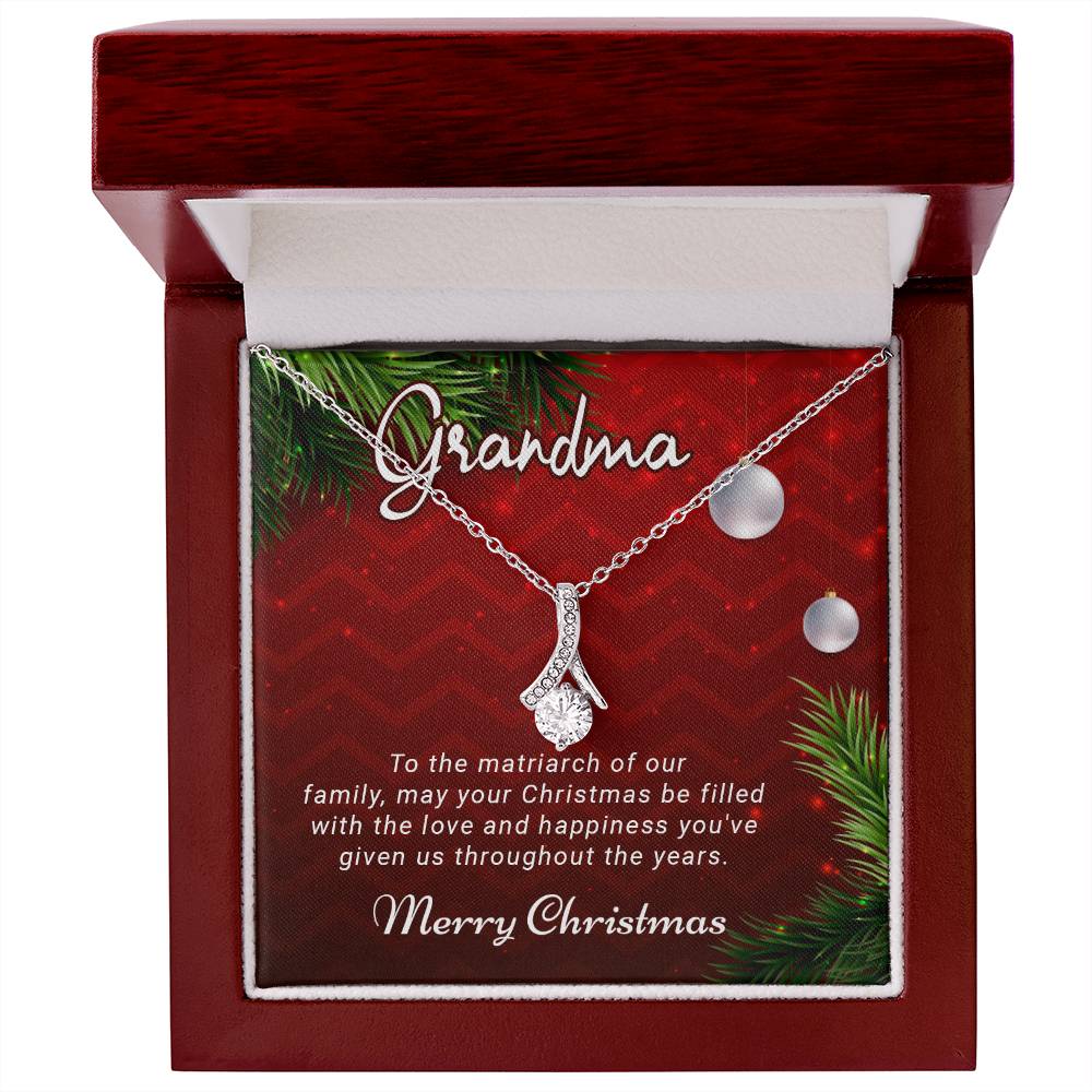 Bring a Smile to Grandma’s Face This Christmas with an Elegant Necklace A1085