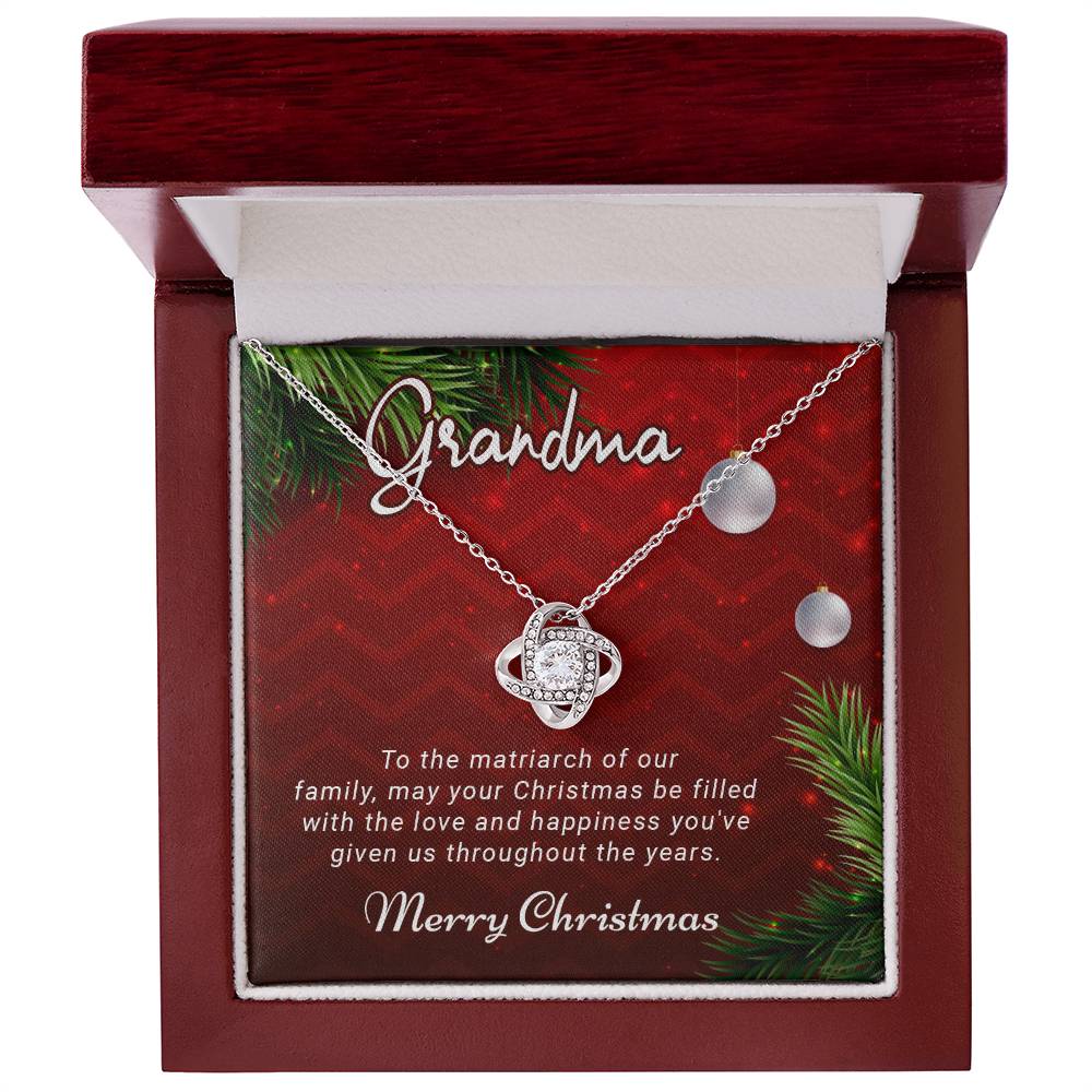 Bring a Smile to Grandma’s Face This Christmas with an Elegant Necklace A1085