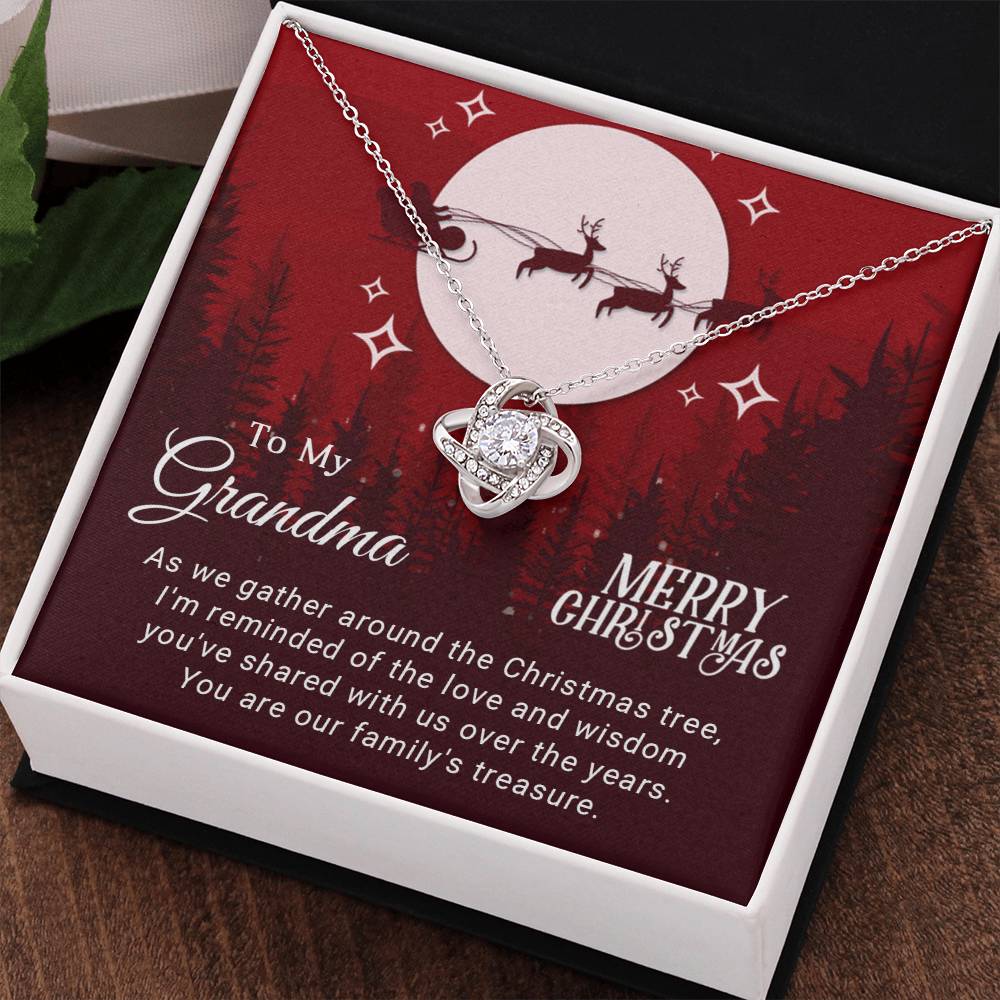 Make Grandma Feel Extra Loved This Christmas with a Stunning Necklace A1083