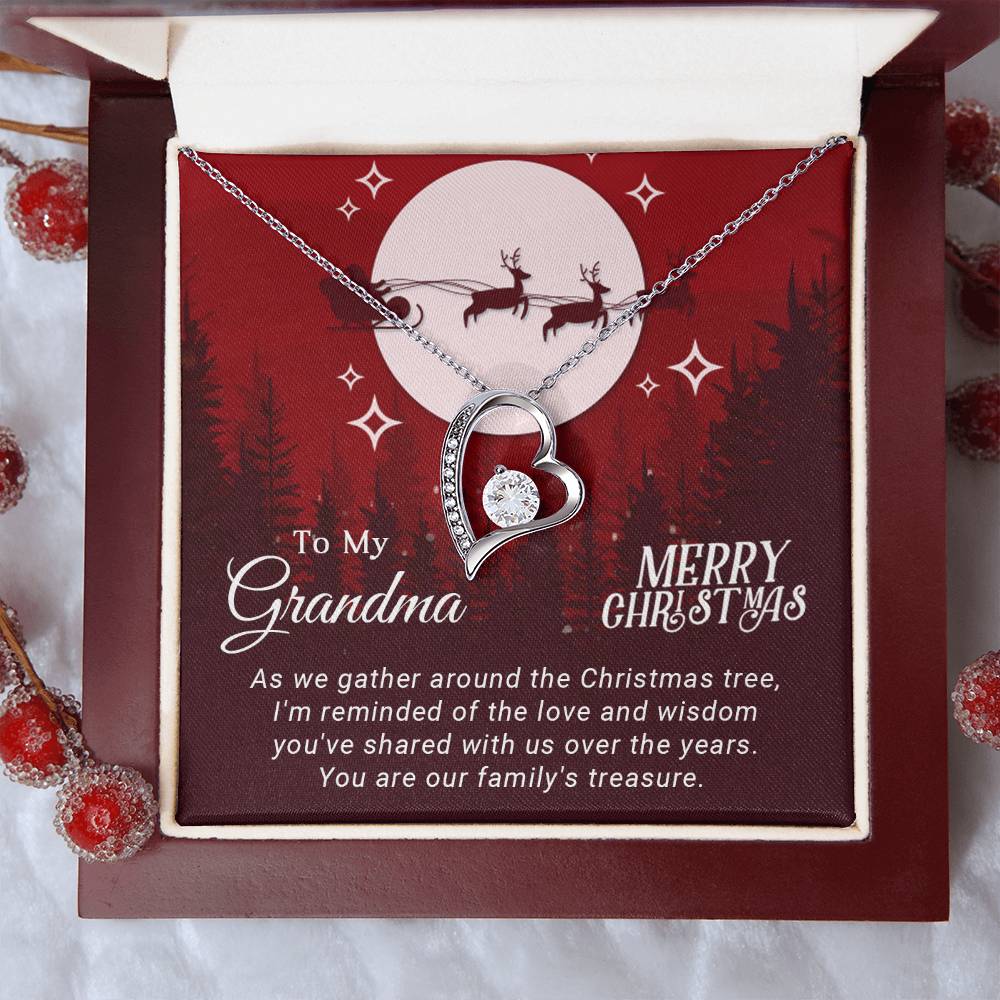 Make Grandma Feel Extra Loved This Christmas with a Stunning Necklace A1083